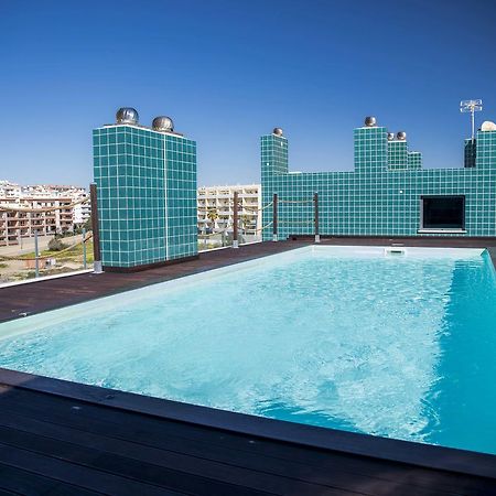 B04 - Luxury 2 Bed W Terrace Pool Apartment Lagos Luaran gambar