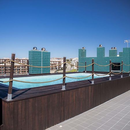 B04 - Luxury 2 Bed W Terrace Pool Apartment Lagos Luaran gambar