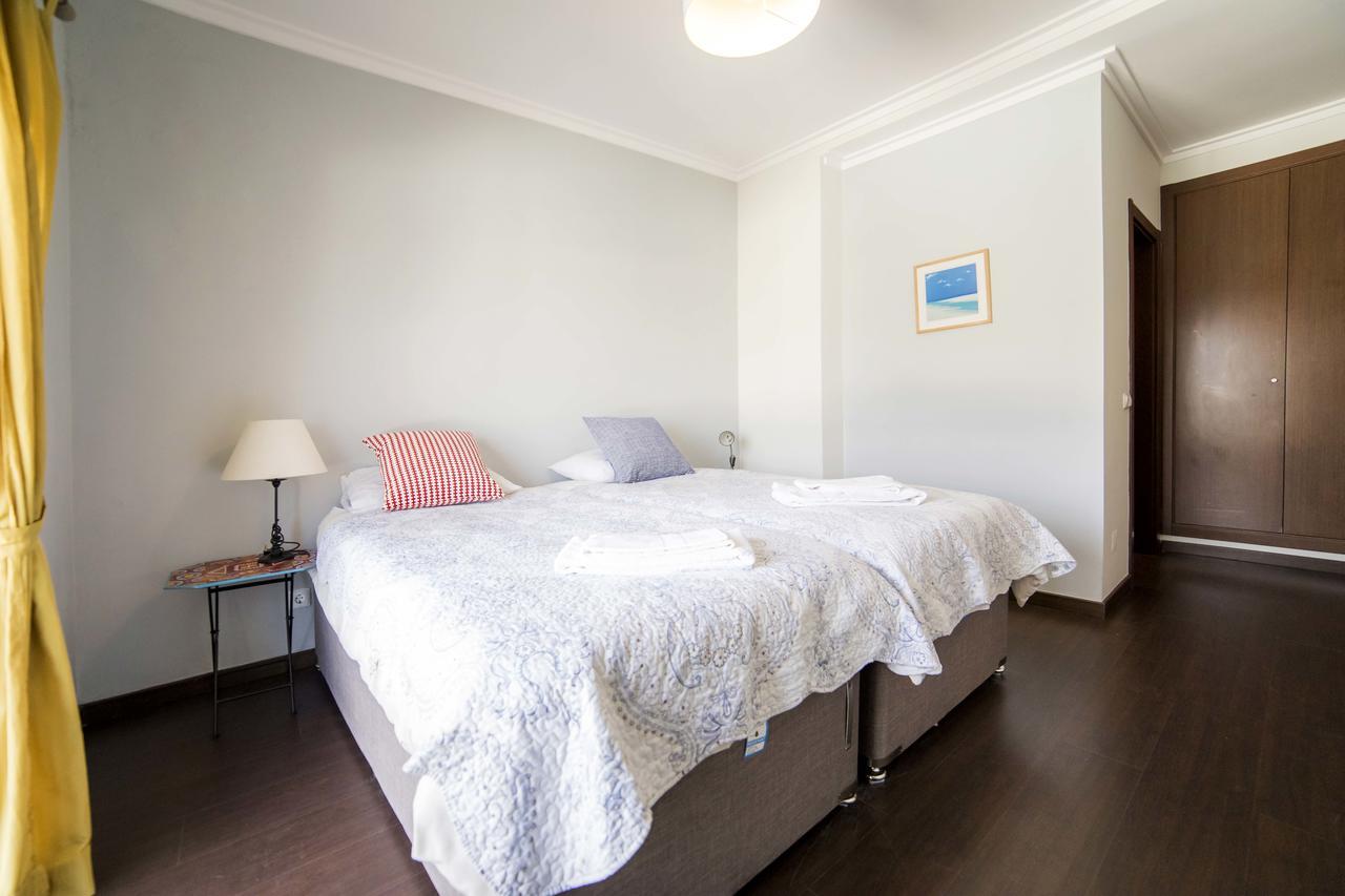 B04 - Luxury 2 Bed W Terrace Pool Apartment Lagos Luaran gambar