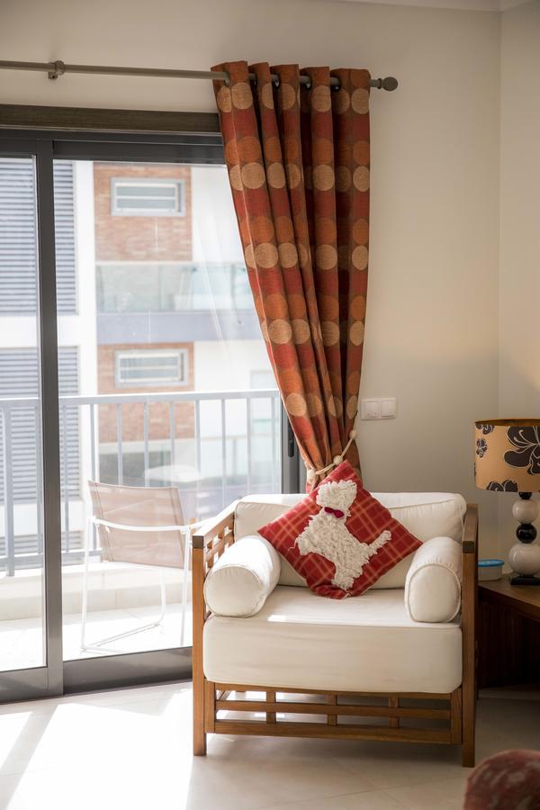 B04 - Luxury 2 Bed W Terrace Pool Apartment Lagos Luaran gambar