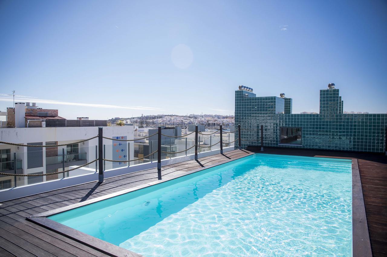 B04 - Luxury 2 Bed W Terrace Pool Apartment Lagos Luaran gambar