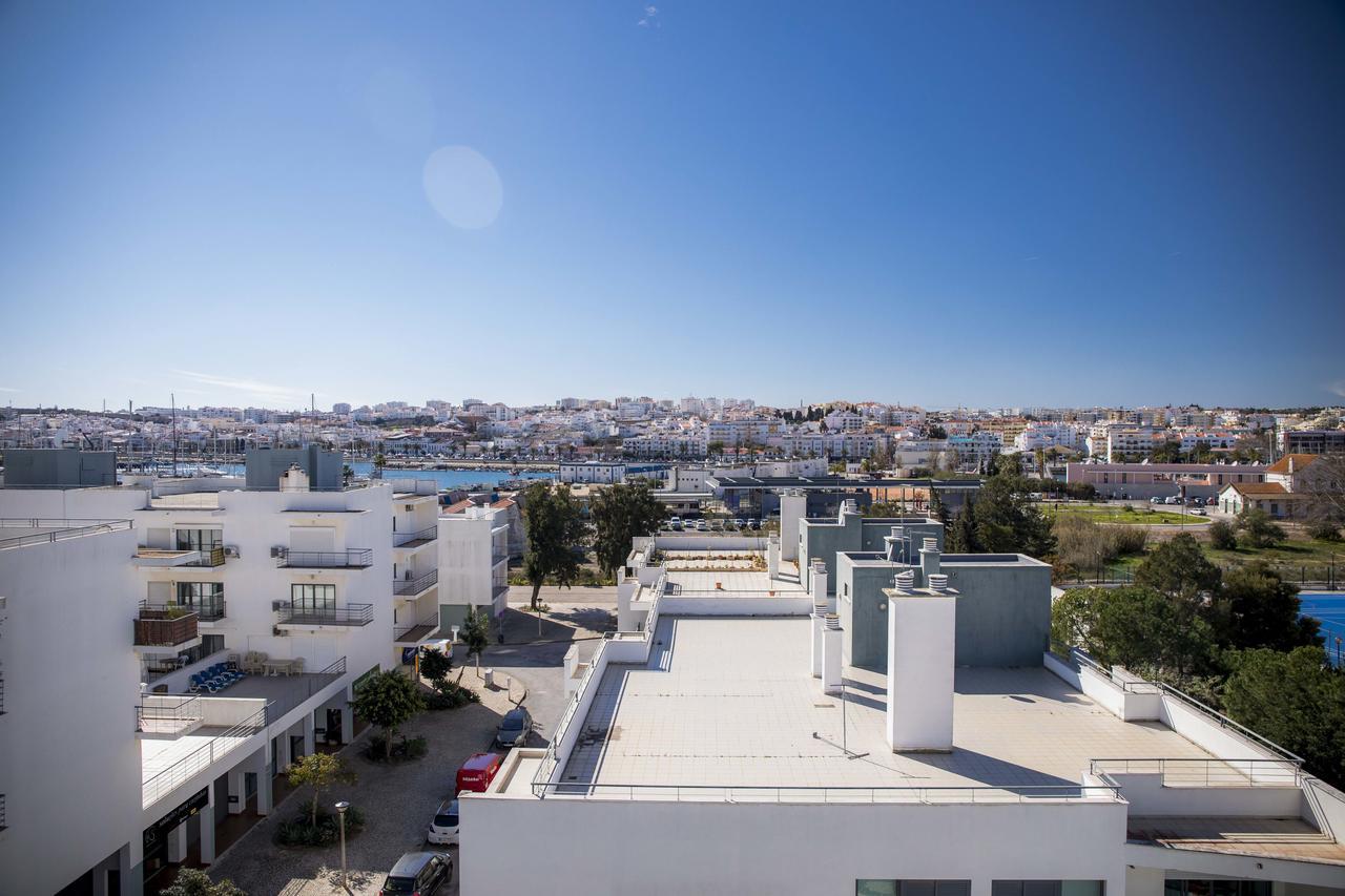 B04 - Luxury 2 Bed W Terrace Pool Apartment Lagos Luaran gambar